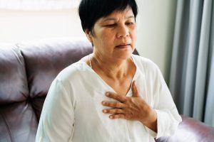 st. louis woman with chest pain after a car accident